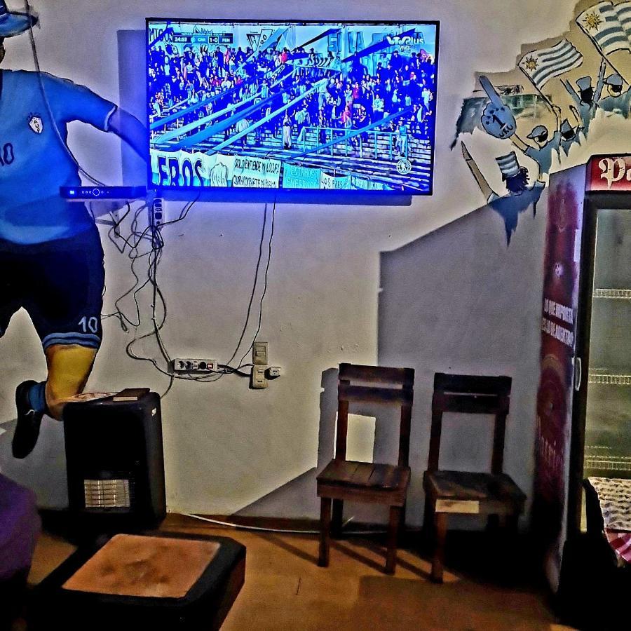 Montevideo Port Hostel Экстерьер фото