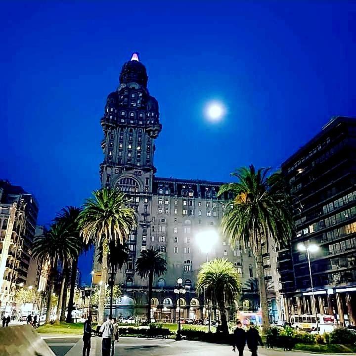 Montevideo Port Hostel Экстерьер фото