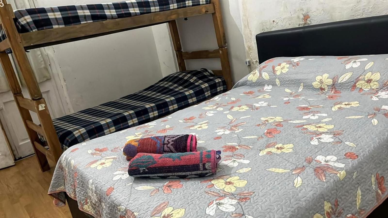 Montevideo Port Hostel Номер фото
