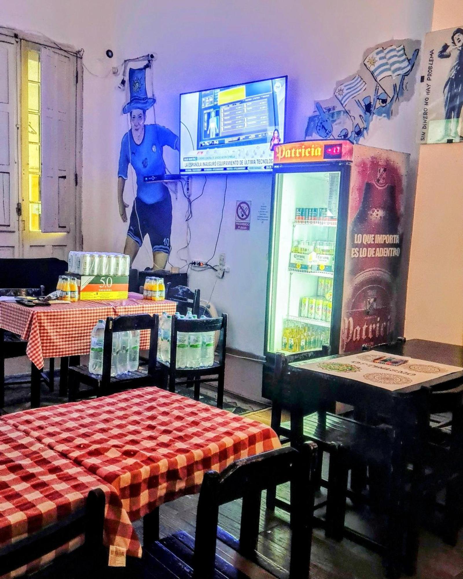Montevideo Port Hostel Номер фото